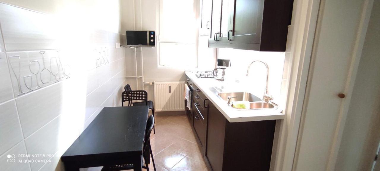 Heidi Apartman Szeged Eksteriør bilde