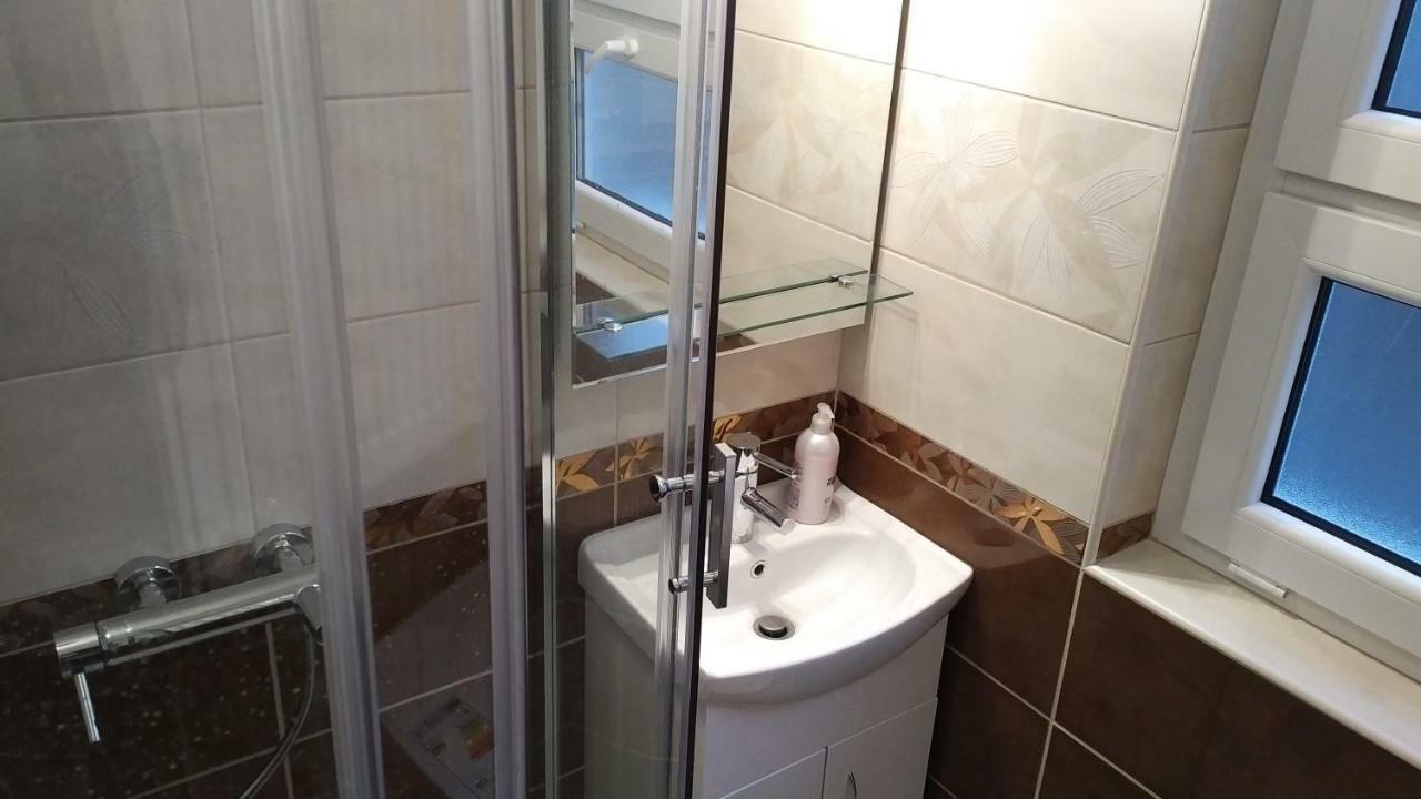 Heidi Apartman Szeged Eksteriør bilde